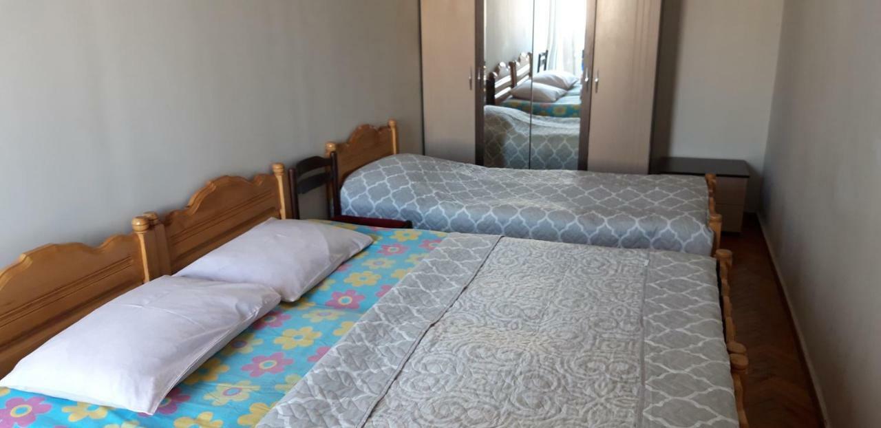 Naira Apartment Batumi Eksteriør bilde